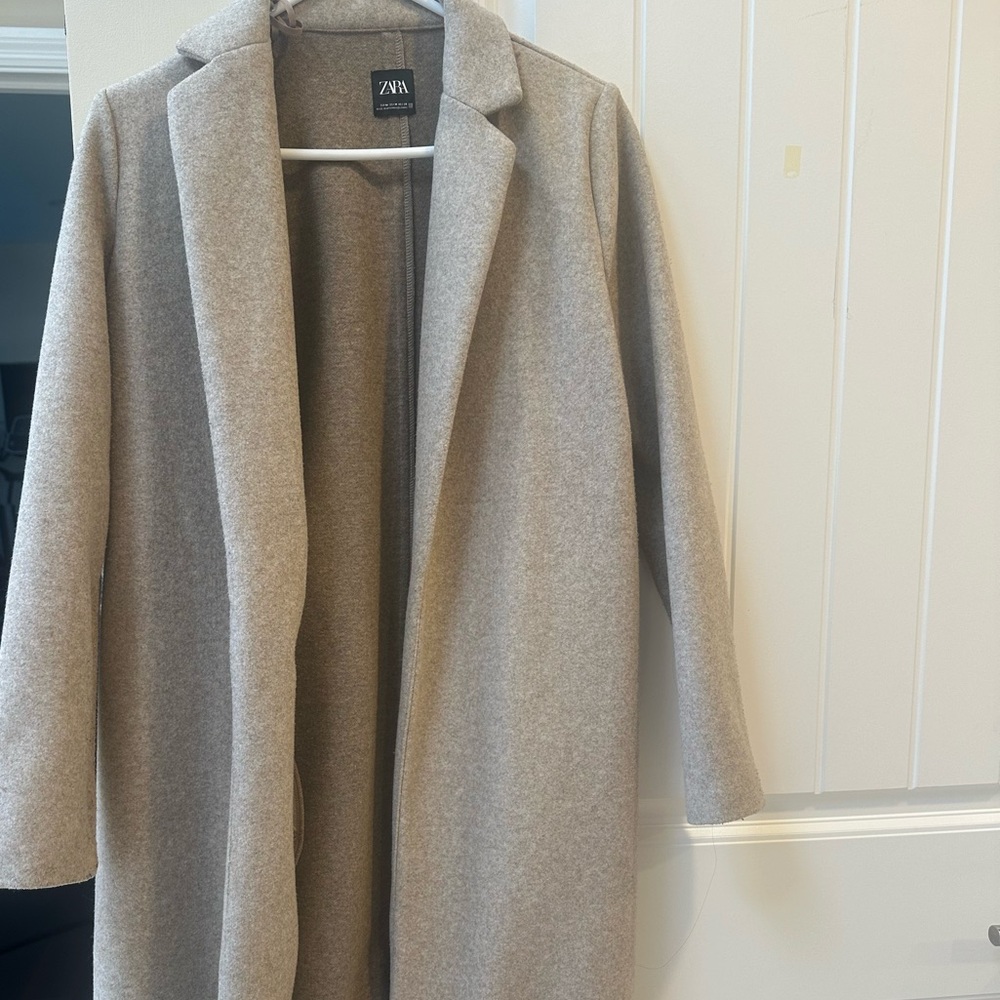 Zara Women's light camel beige Coat